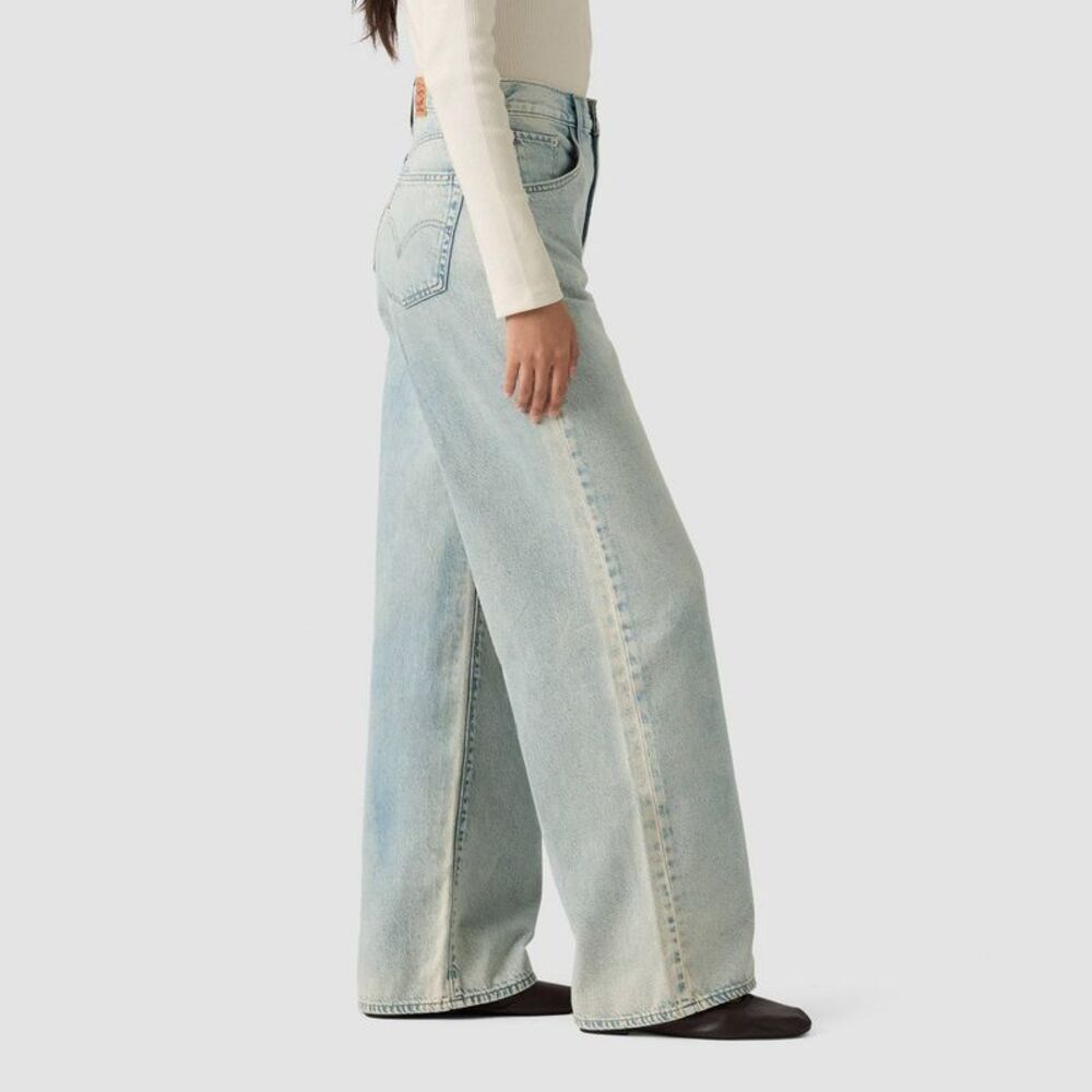 Levi's Women's Cinch Baggy Jeans - A Little Hazy 26 - Picture 3 of 4